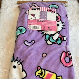Last One - Hello Kitty Blanket